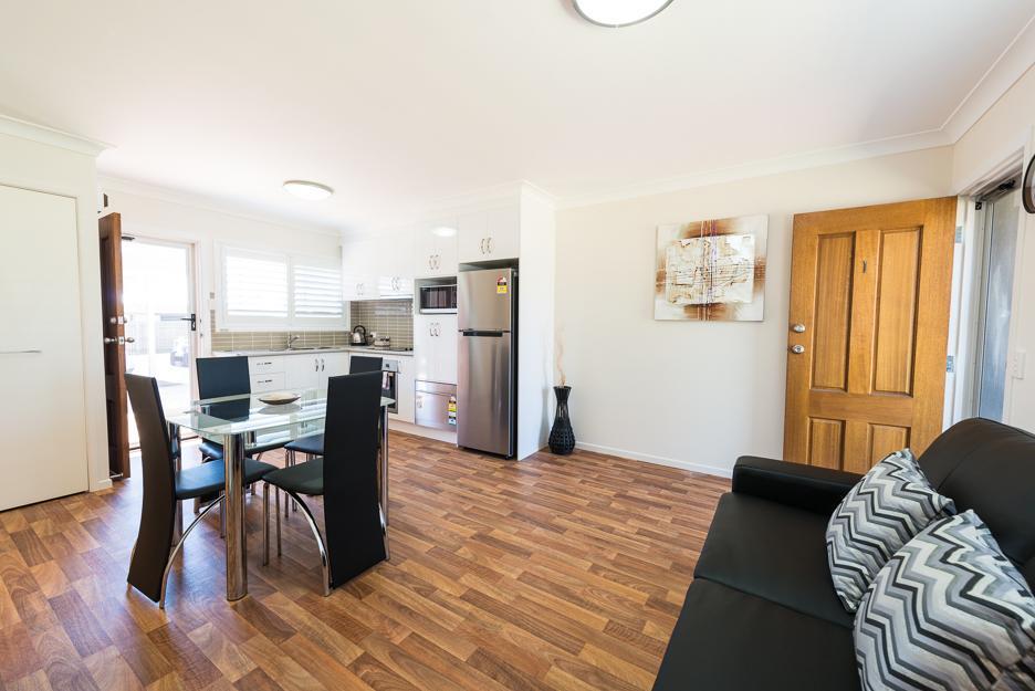 توومبا Bottletree Apartments On Garget الغرفة الصورة